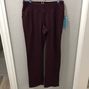 Sketchers go flex pants